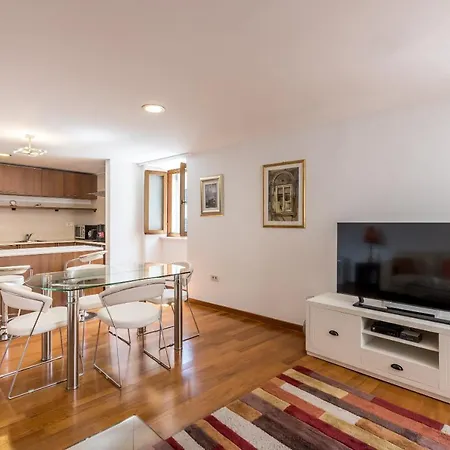 Peristil * Спліт