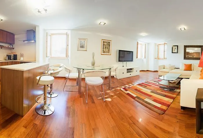 Peristil 公寓 斯普利特